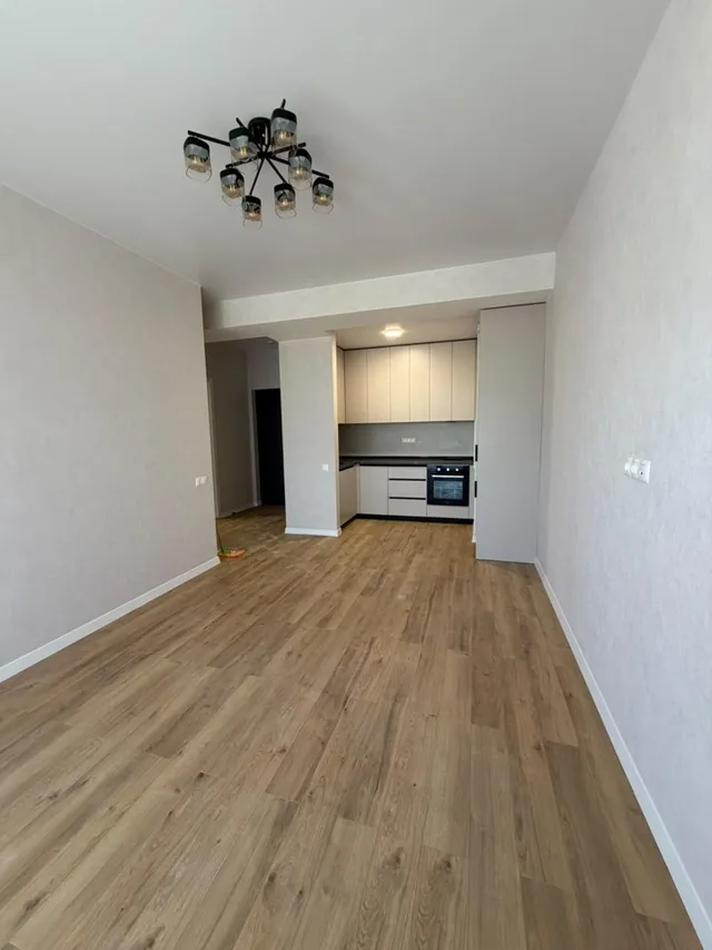 Apartment, Vake